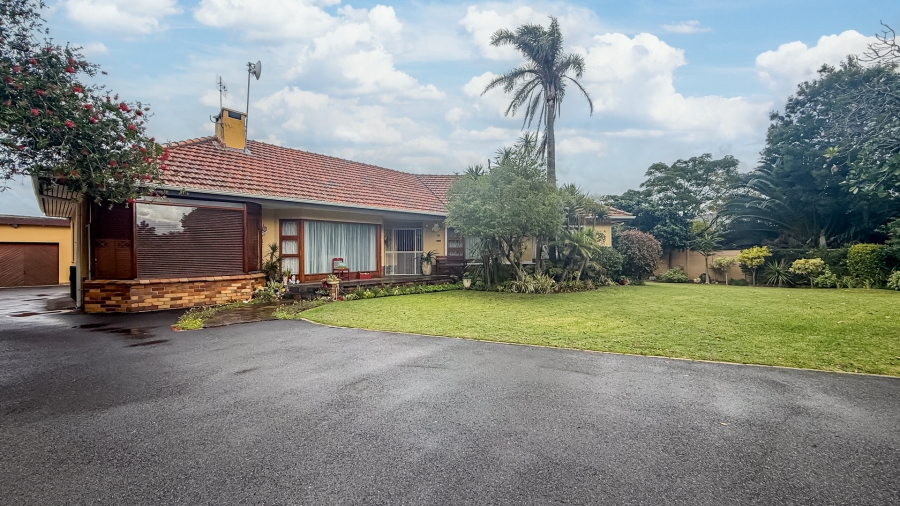 4 Bedroom Property for Sale in De La Haye Western Cape